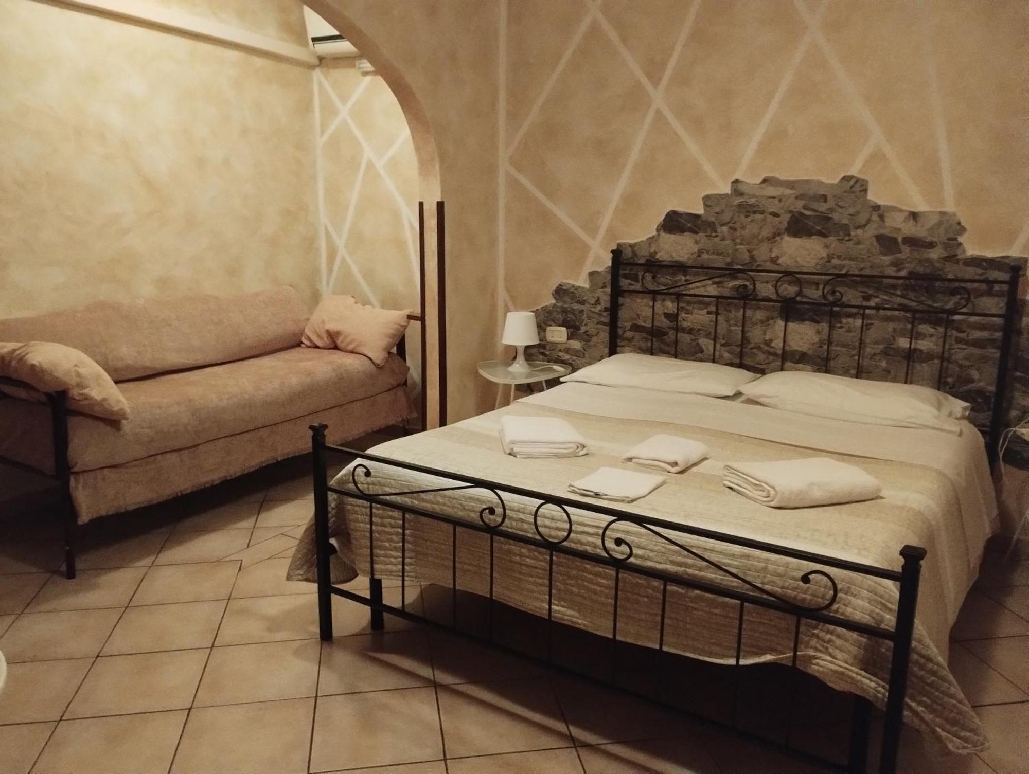 B&B Ar Colle 2 Valmontone Ngoại thất bức ảnh